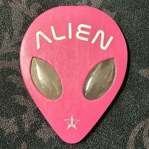 Alien palette by Jeffree Star